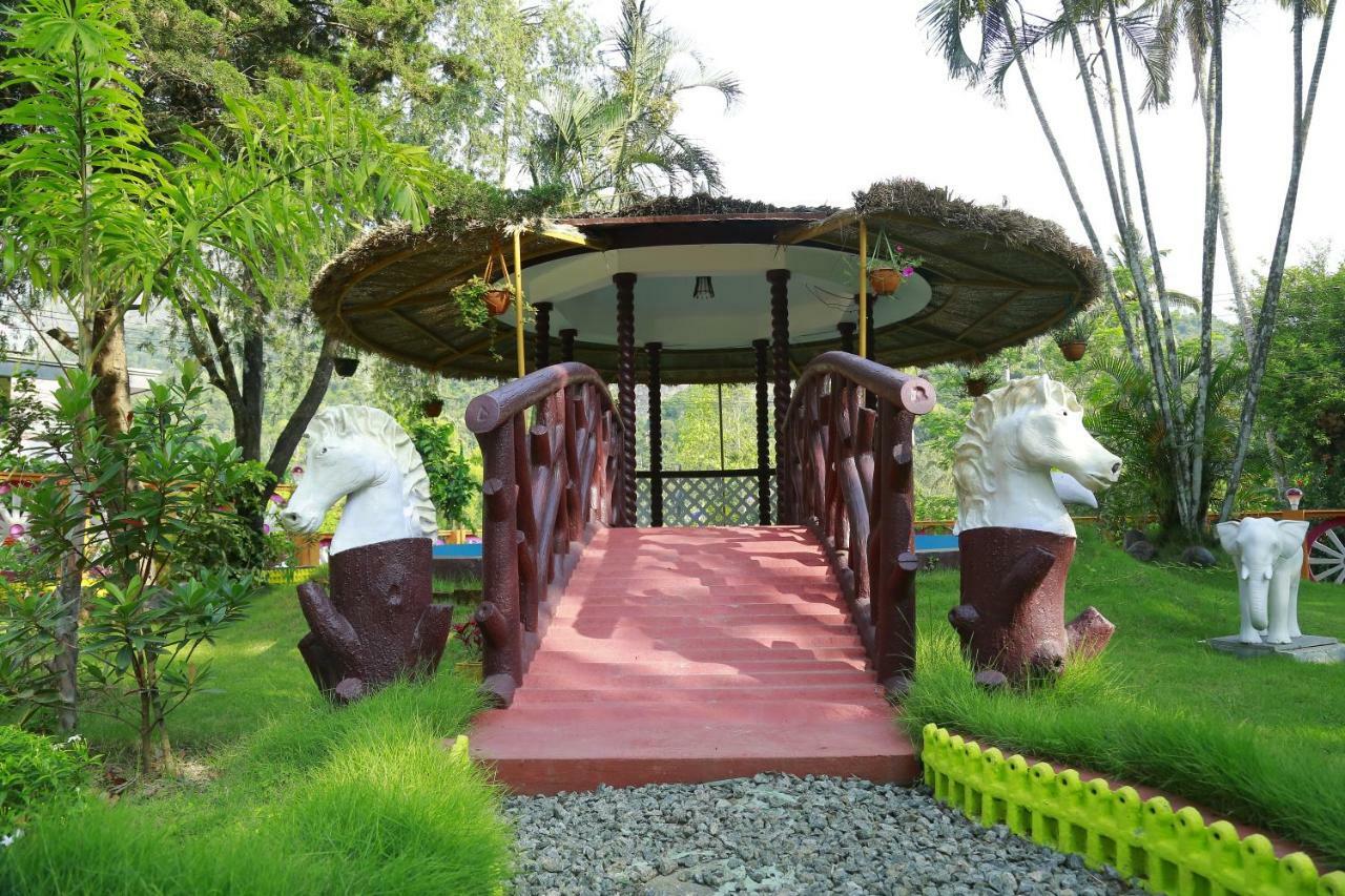 Spice Mount Heritage Resort Kattappana Extérieur photo