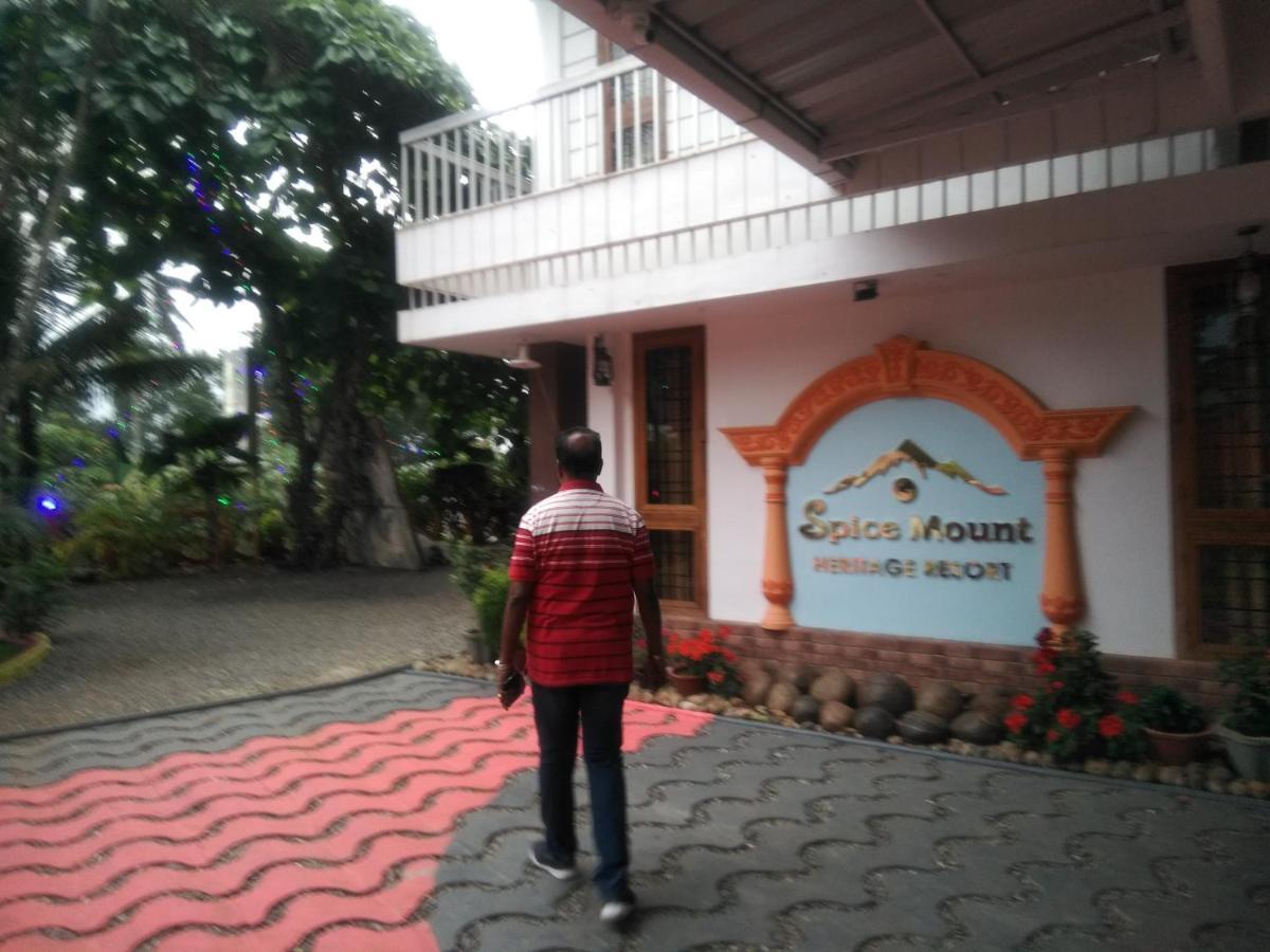 Spice Mount Heritage Resort Kattappana Extérieur photo