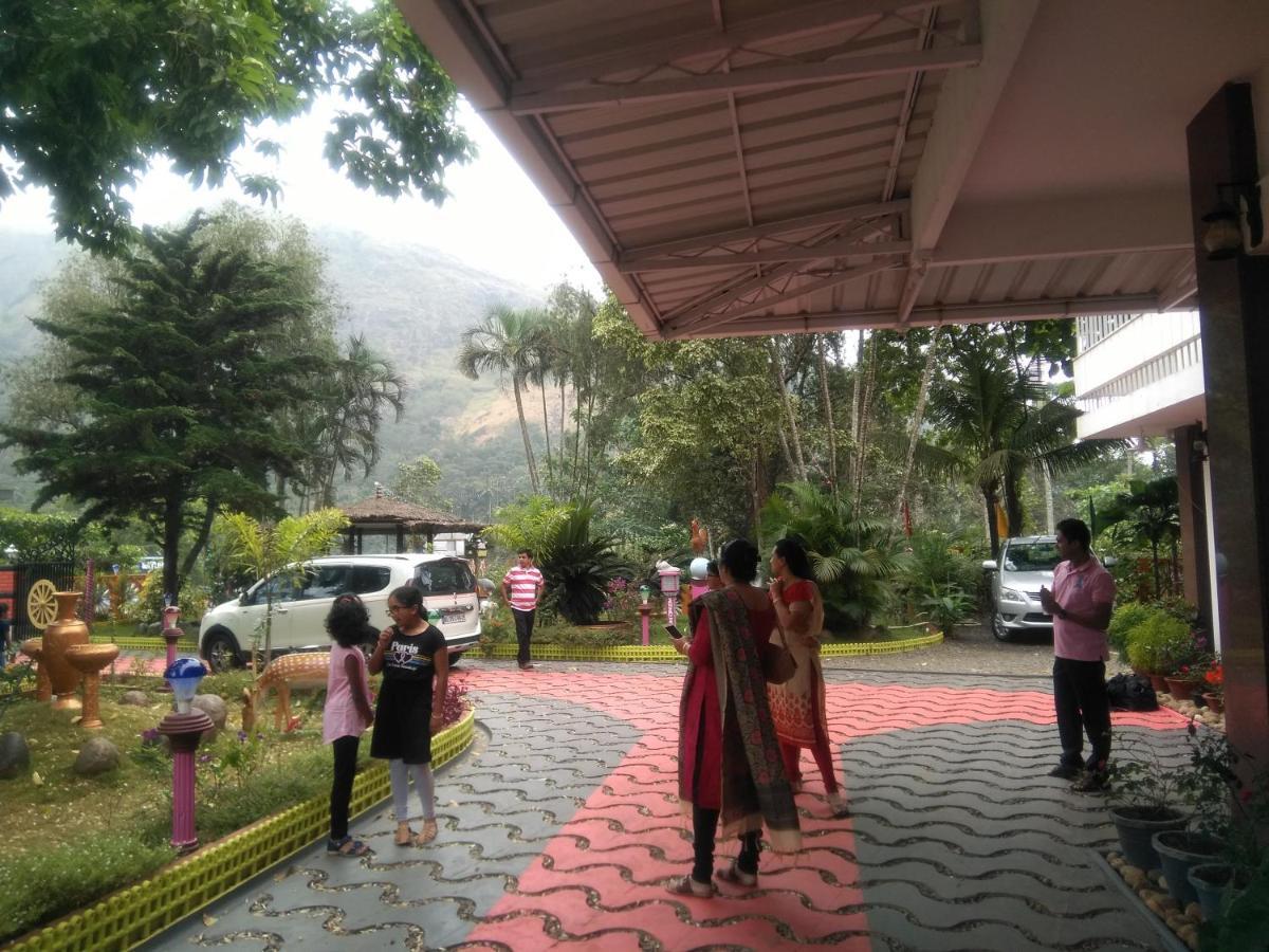 Spice Mount Heritage Resort Kattappana Extérieur photo